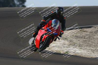 media/Nov-02-2025-Lets Ride (Sun) [[f7a3caa734]]/B Group/1220pm (Turn 2 Outside)/